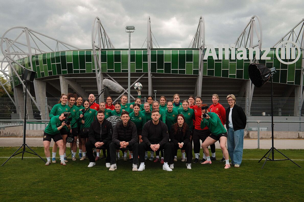 „DIE Rapid. Mut. Wille. Aufstieg.”