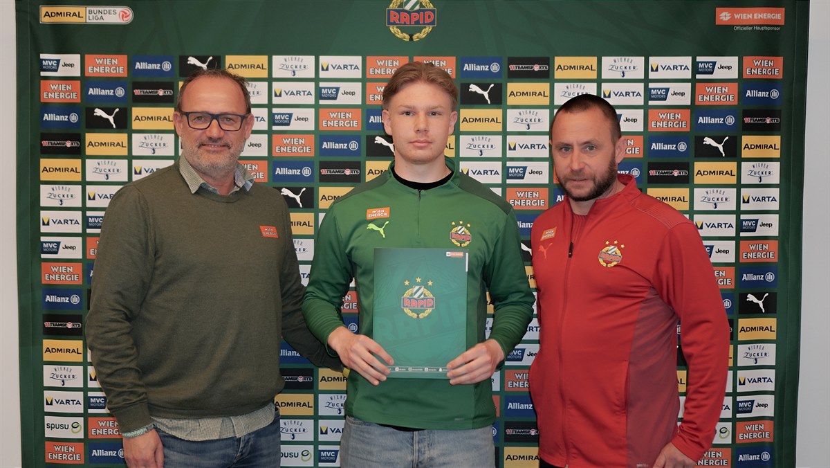 Vertragsverlängerung Aaron Sky Schwarz